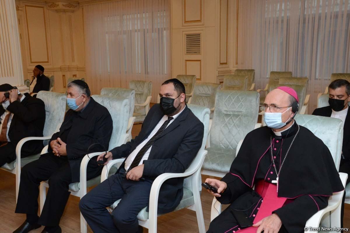 Bu qələbəni yaşamaq Azərbaycan xalqının haqqıdır -  Allahşükür Paşazadə (FOTO)