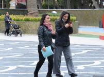 Bu gündən küçədə qoruyucu maskadan istifadə etməyənlər cərimələnəcək (FOTO)