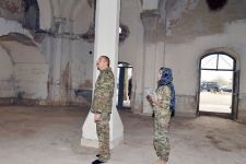 Prezident İlham Əliyev və birinci xanım Mehriban Əliyeva işğaldan azad edilmiş Ağdam şəhərində olublar (FOTO/VİDEO) (YENİLƏNİB-2)