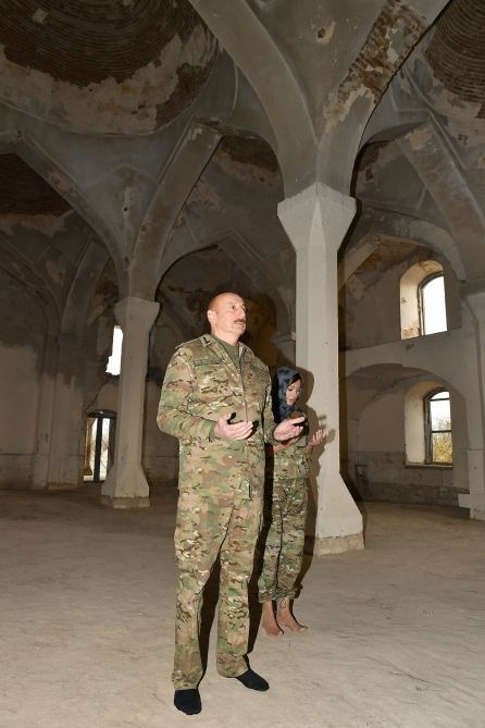 Prezident İlham Əliyev və birinci xanım Mehriban Əliyeva işğaldan azad edilmiş Ağdam şəhərində olublar (FOTO/VİDEO) (YENİLƏNİB-2)