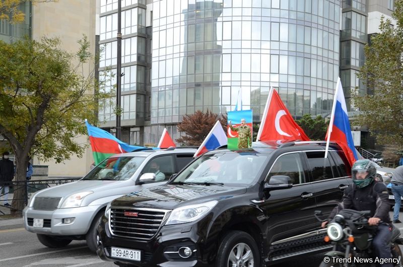 Kəlbəcərin işğaldan azad olunması münasibətilə yürüş keçirilir (FOTO)