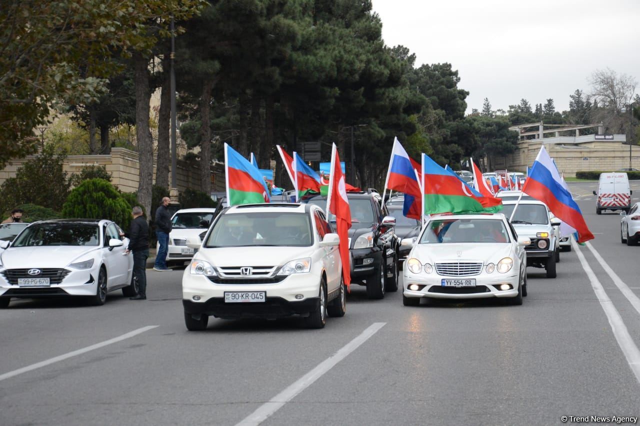 Kəlbəcərin işğaldan azad olunması münasibətilə yürüş keçirilir (FOTO)