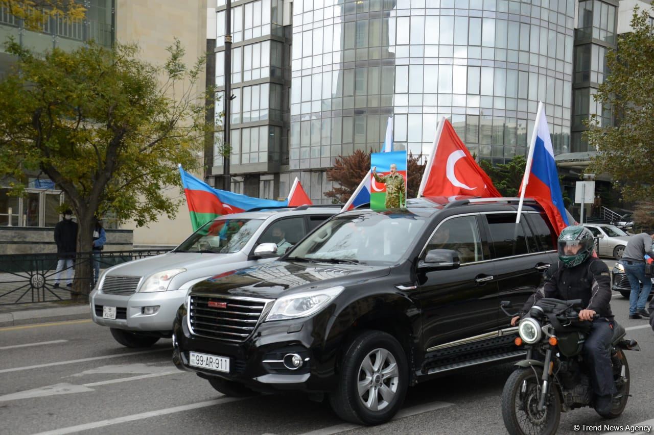 Kəlbəcərin işğaldan azad olunması münasibətilə yürüş keçirilir (FOTO)