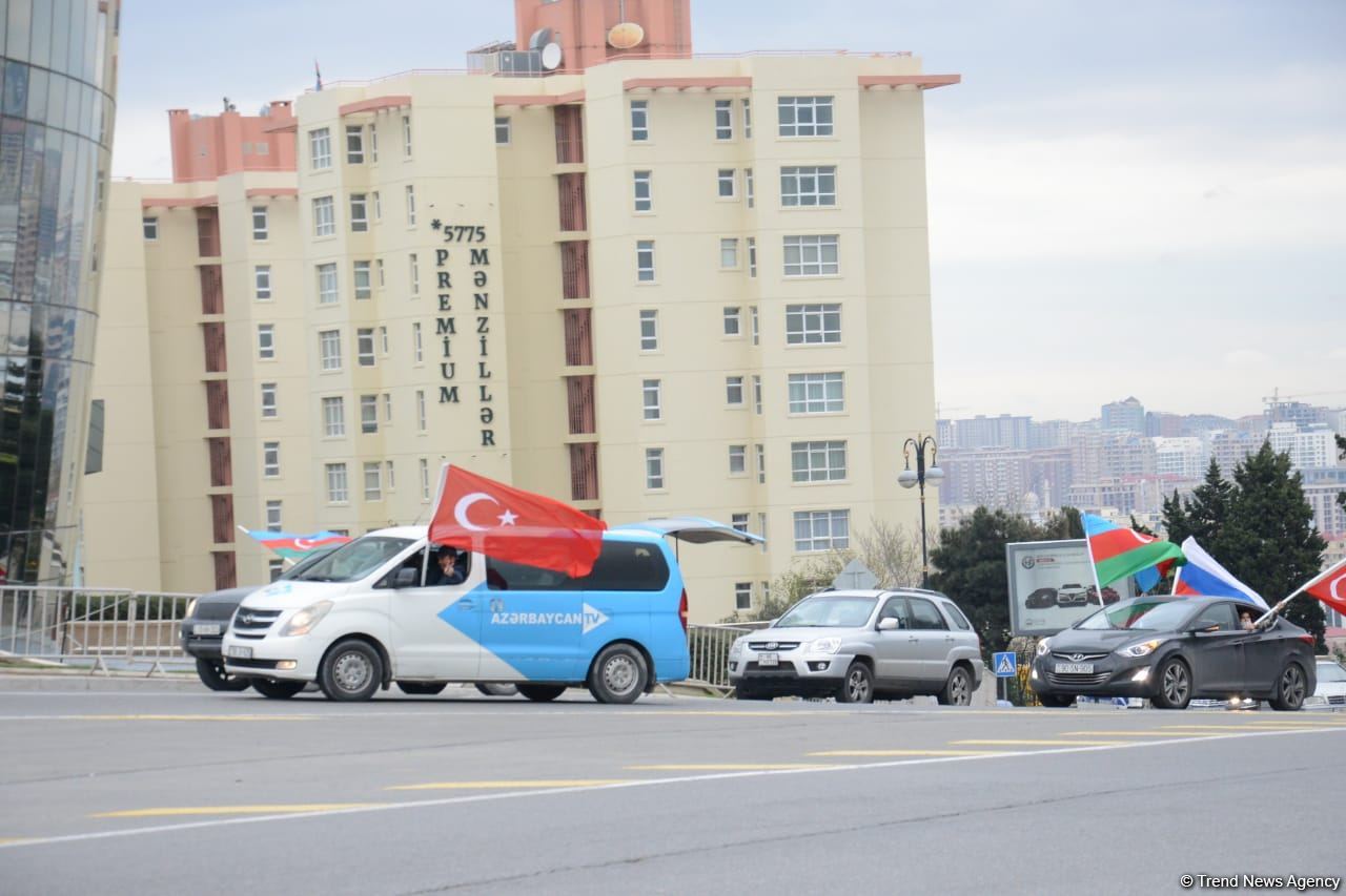 Kəlbəcərin işğaldan azad olunması münasibətilə yürüş keçirilir (FOTO)