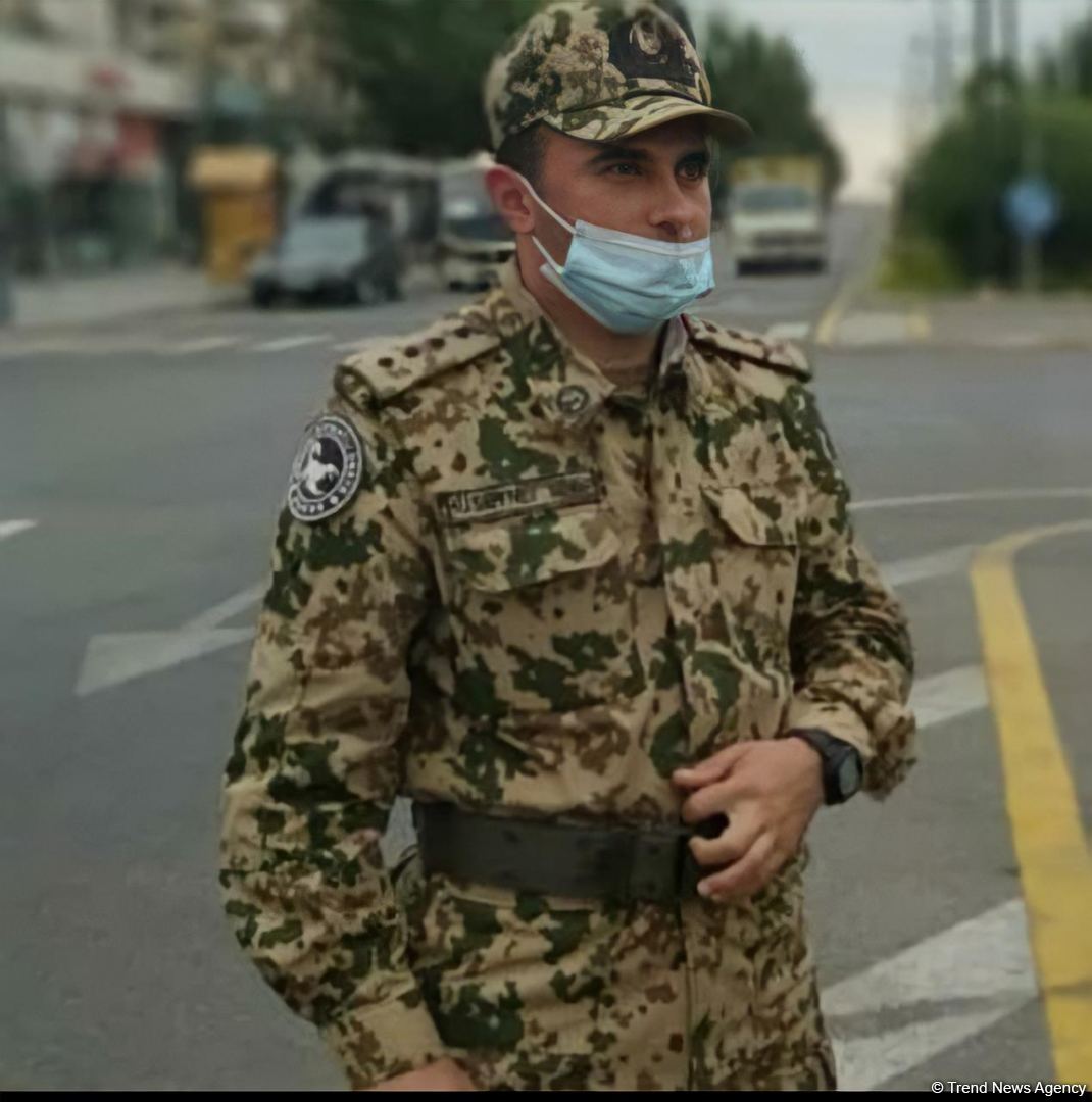Şəhid anası: Oğlum öz şəklinə baxıb dedi ki, bir gün bu şəkildə şəhid görəcəksən  (FOTO)