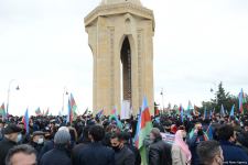Laçın sakinləri Şəhidlər Xiyabanını ziyarət ediblər (FOTO)