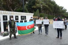 Laçın sakinləri Şəhidlər Xiyabanını ziyarət ediblər (FOTO)