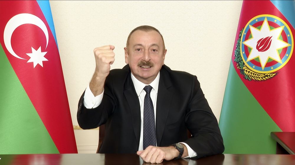 Zəfər xronikası 1 Dekabr 2020-ci il: Prezident İlham Əliyev xalqa müraciətində Laçın rayonunun işğaldan azad olunduğunu açıqlayıb (FOTO) (YENİLƏNİB)