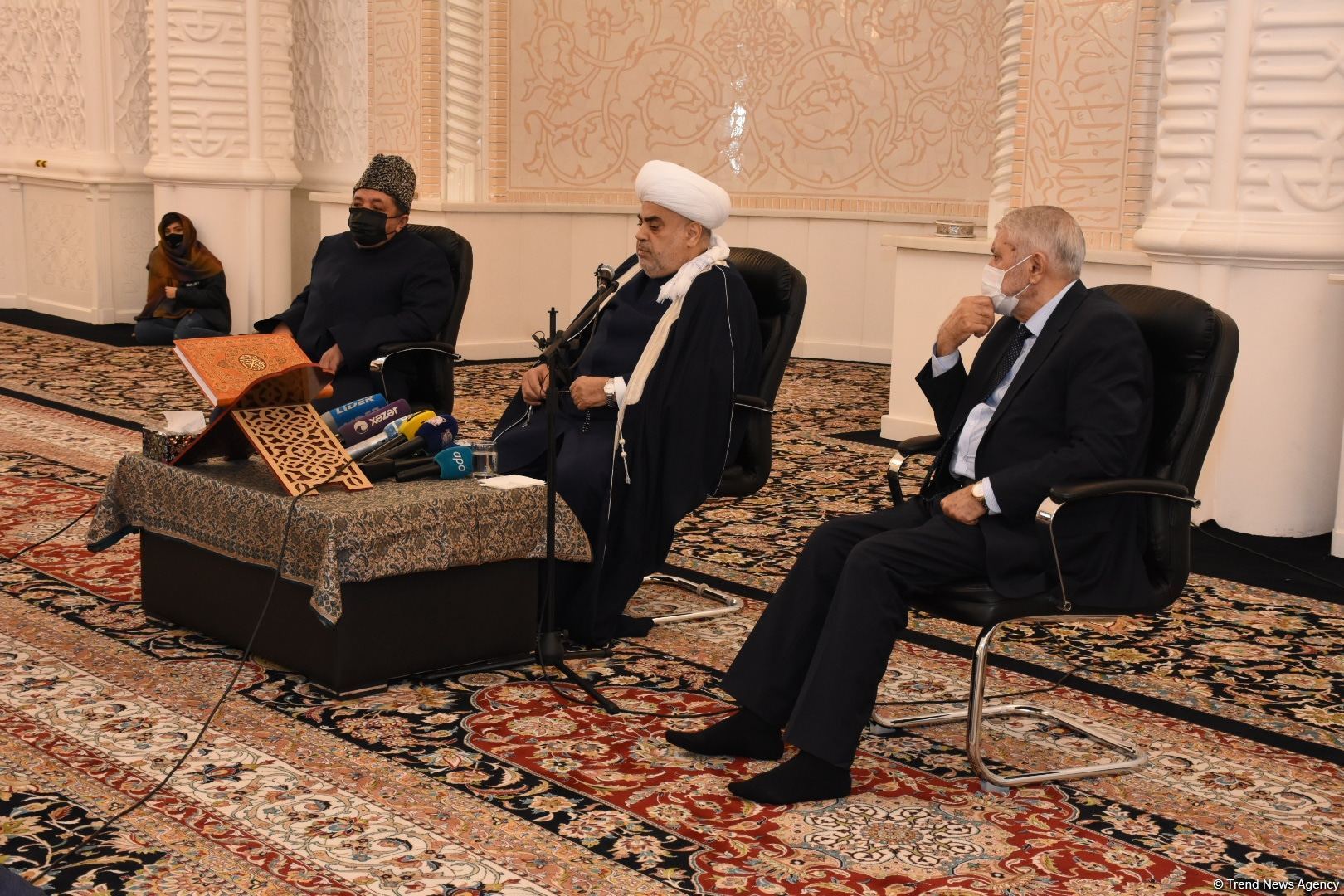 Heydər məscidində anım mərasimi keçirilib (FOTO)