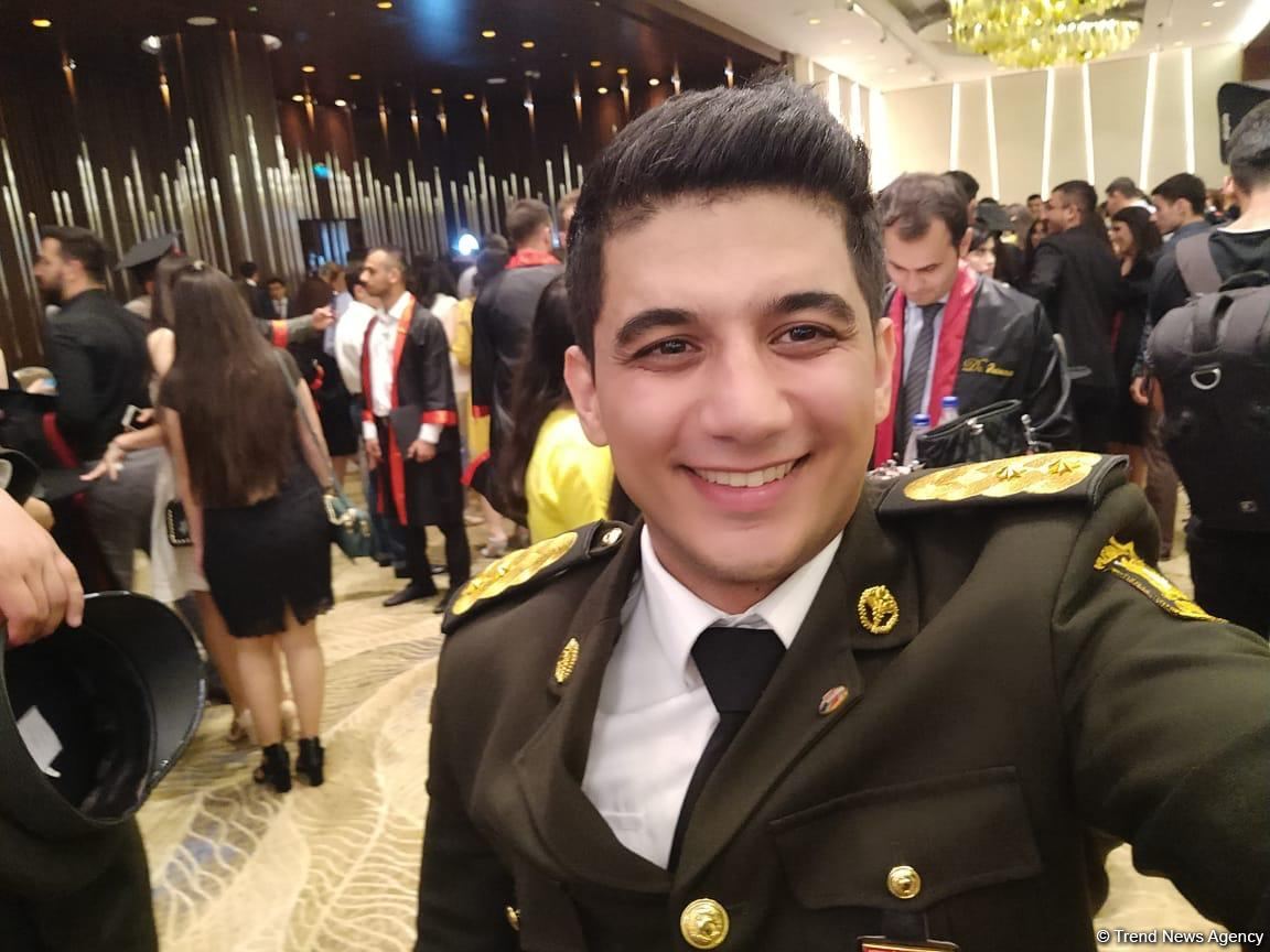 Turqut deyirdi ki, hərbçi yoldaşları ön cəbhədə ola-ola, özü arxada ola bilməz - Şəhid anası (FOTO)