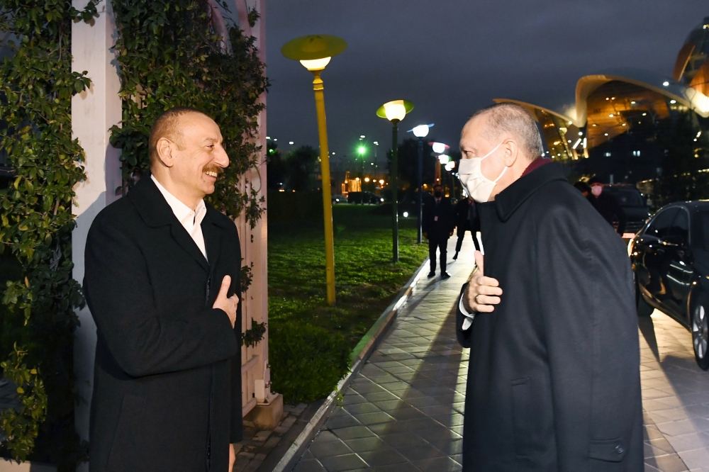 Azərbaycan Prezidenti İlham Əliyev və Türkiyə Prezidenti Rəcəb Tayyib Ərdoğan birgə şam ediblər (FOTO/VIDEO)