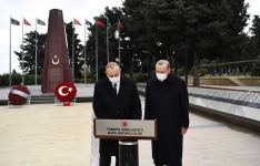 Prezident İlham Əliyev və Rəcəb Tayyib Ərdoğan Şəhidlər Xiyabanını ziyarət ediblər (YENİLƏNİB) (FOTO/VİDEO)