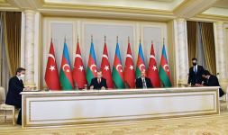 Prezident İlham Əliyev və Rəcəb Tayyib Ərdoğanın iştirakı ilə sənədlərin imzalanması mərasimi olub (FOTO/VİDEO) (YENİLƏNİB)