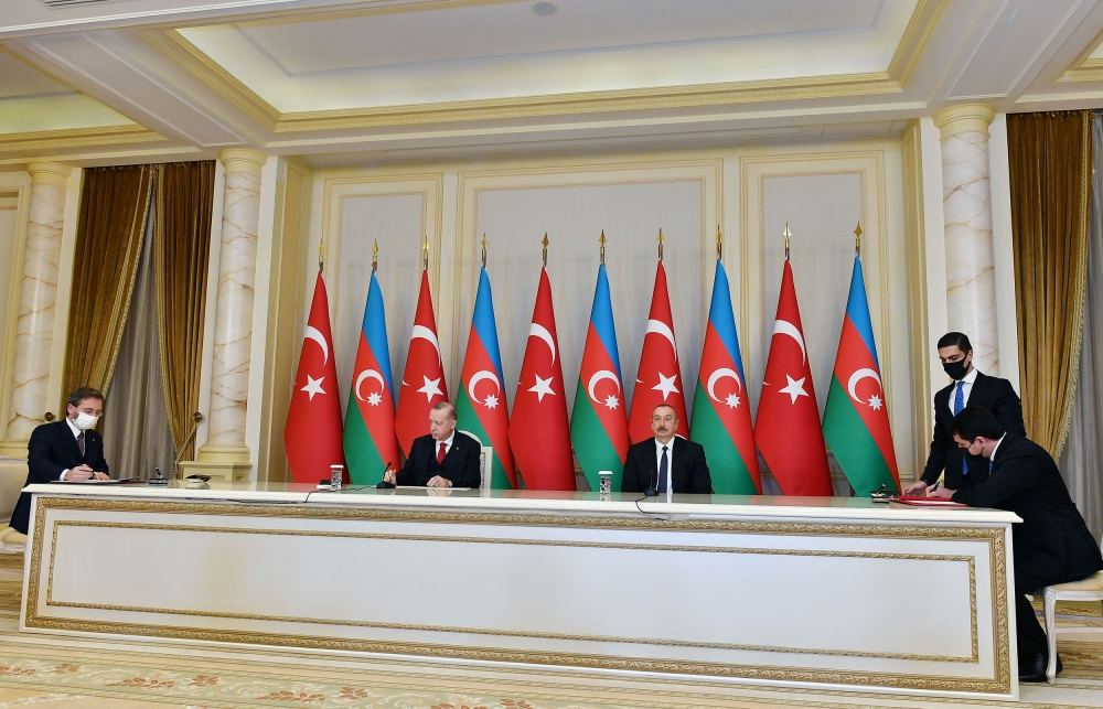 Prezident İlham Əliyev və Rəcəb Tayyib Ərdoğanın iştirakı ilə sənədlərin imzalanması mərasimi olub (FOTO/VİDEO) (YENİLƏNİB)