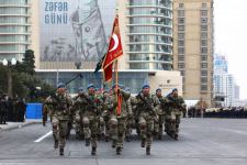 Prezident İlham Əliyev və Rəcəb Tayyib Ərdoğan Zəfər paradında iştirak ediblər (YENİLƏNİB-2) (FOTO/VİDEO)