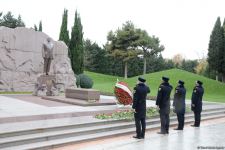 Azərbaycan ictimaiyyəti ulu öndər Heydər Əliyevin xatirəsini yad edir (FOTO)