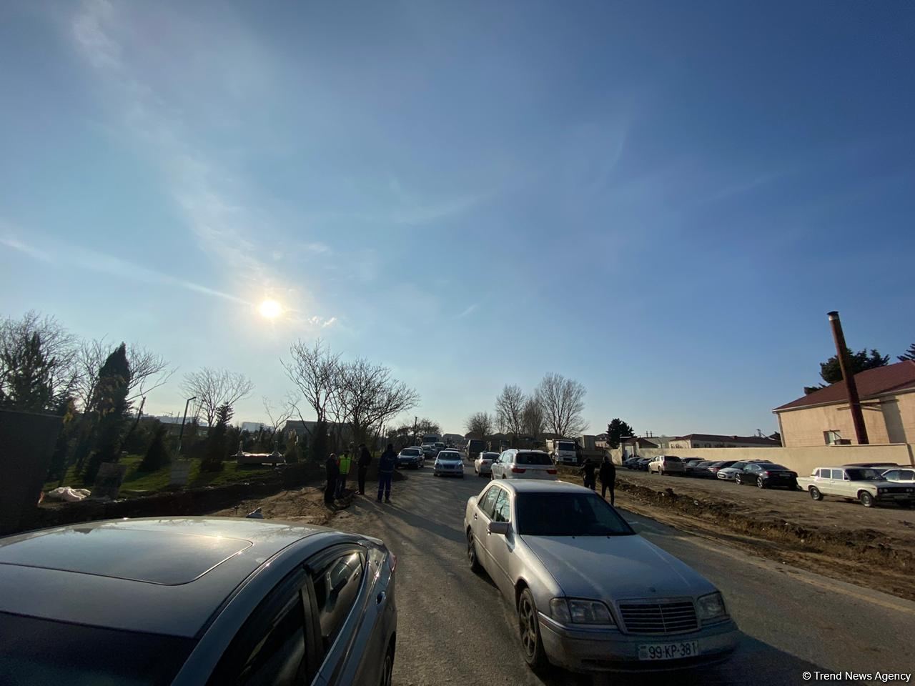 Bakının bu ərazisində olan obyektlər sökülür (FOTO)