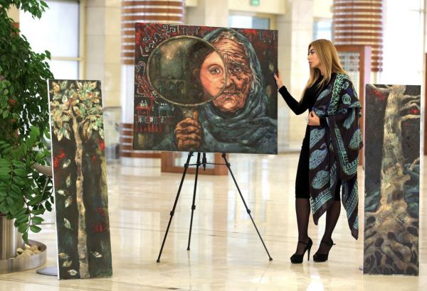 Heydər Əliyev Sarayının təşəbbüsü və təşkilatçılığı ilə “Bu günün rəssamı” adlı layihəyə start verildi (FOTO/VİDEO)