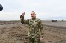 Prezident İlham Əliyev Füzuli rayonunda Füzuli-Şuşa yolunun və hava limanının təməlini qoyub, Şuşa şəhərində səfərdə olub (FOTO/VİDEO) (YENİLƏNİB)