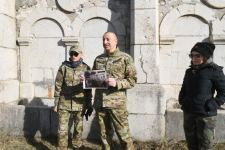 Prezident İlham Əliyev Füzuli rayonunda Füzuli-Şuşa yolunun və hava limanının təməlini qoyub, Şuşa şəhərində səfərdə olub (FOTO/VİDEO) (YENİLƏNİB)