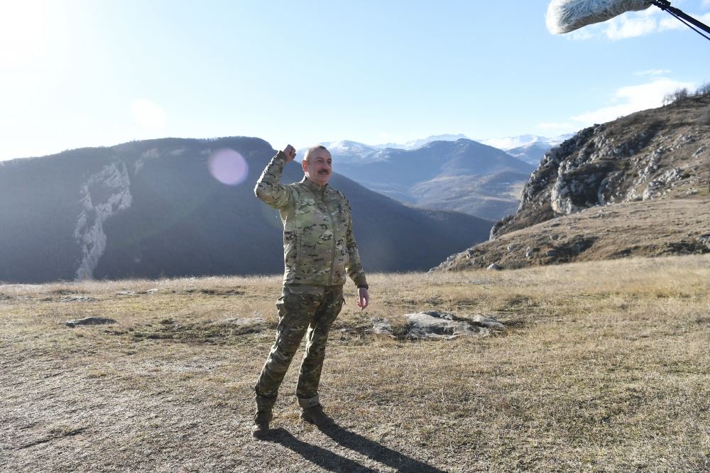 Prezident İlham Əliyev Füzuli rayonunda Füzuli-Şuşa yolunun və hava limanının təməlini qoyub, Şuşa şəhərində səfərdə olub (FOTO/VİDEO) (YENİLƏNİB)