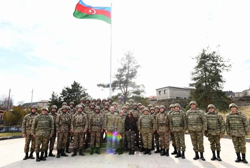 Prezident İlham Əliyev Füzuli rayonunda Füzuli-Şuşa yolunun və hava limanının təməlini qoyub, Şuşa şəhərində səfərdə olub (FOTO/VİDEO) (YENİLƏNİB)