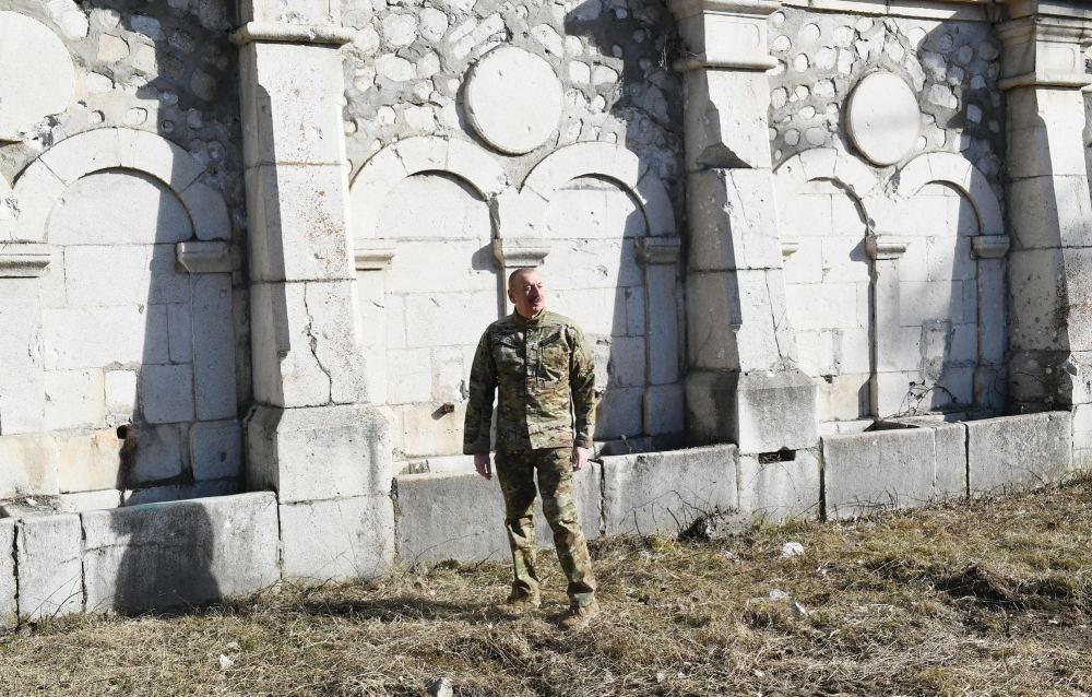Prezident İlham Əliyev Füzuli rayonunda Füzuli-Şuşa yolunun və hava limanının təməlini qoyub, Şuşa şəhərində səfərdə olub (FOTO/VİDEO) (YENİLƏNİB)