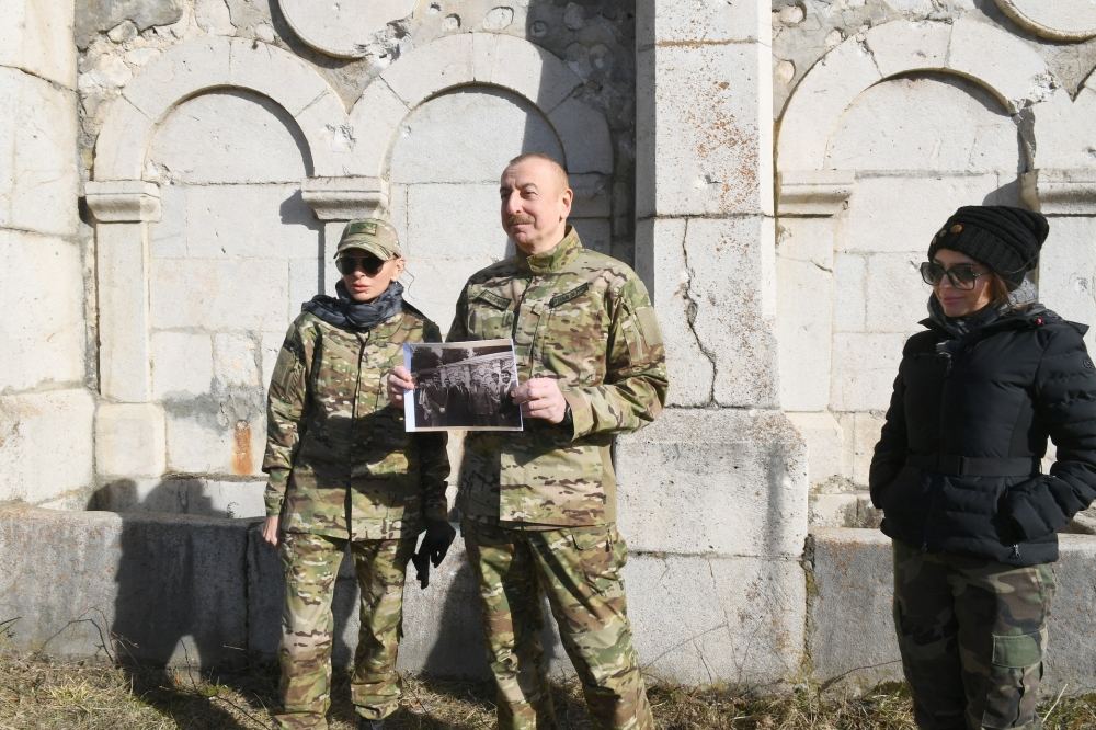 Prezident İlham Əliyev Füzuli rayonunda Füzuli-Şuşa yolunun və hava limanının təməlini qoyub, Şuşa şəhərində səfərdə olub (FOTO/VİDEO) (YENİLƏNİB)