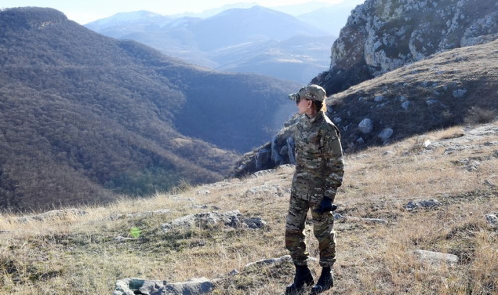 Prezident İlham Əliyev Füzuli rayonunda Füzuli-Şuşa yolunun və hava limanının təməlini qoyub, Şuşa şəhərində səfərdə olub (FOTO/VİDEO) (YENİLƏNİB)