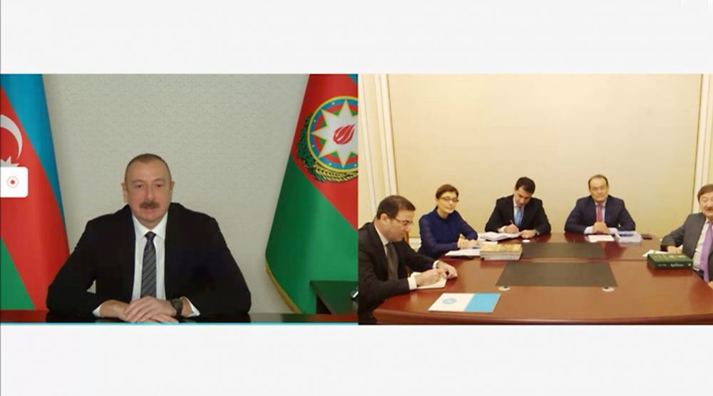 Prezident İlham Əliyev Türkdilli Dövlətlərin Əməkdaşlıq Şurasının Baş katibini videoformatda qəbul edib (FOTO/VİDEO) (YENİLƏNİB)