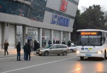 Sıxlığın həlli üçün çəkilən avtobus zolaqları özü sıxlıq yaradır - Nəzarət gücləndirilməlidir (FOTO)