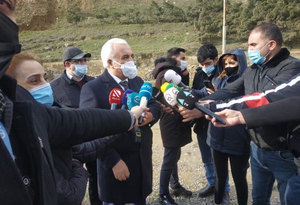 Badamdarda sürüşmə nəticəsində dəymiş ziyan açıqlanıb - FHN