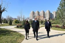 Prezident İlham Əliyev və birinci xanım Mehriban Əliyeva Yasamalda yeni salınan meşə tipli parkın açılışında iştirak ediblər (FOTO/VİDEO)