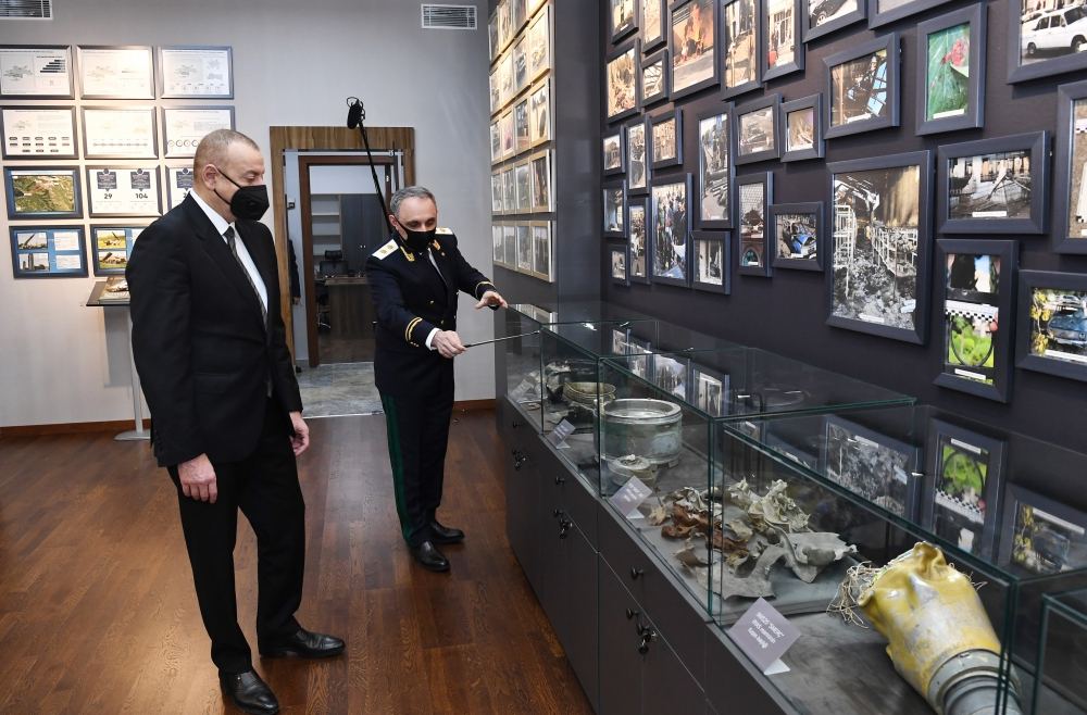 Prezident İlham Əliyev Baş Prokurorluğun yeni inzibati bina kompleksinin açılışında iştirak edib (FOTO/VİDEO) (YENİLƏNİB)
