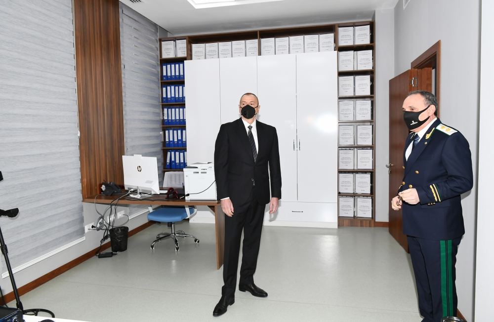 Prezident İlham Əliyev Baş Prokurorluğun yeni inzibati bina kompleksinin açılışında iştirak edib (FOTO/VİDEO) (YENİLƏNİB)