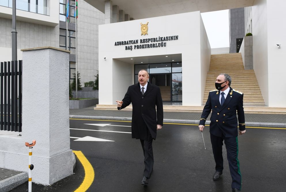 Prezident İlham Əliyev Baş Prokurorluğun yeni inzibati bina kompleksinin açılışında iştirak edib (FOTO/VİDEO) (YENİLƏNİB)