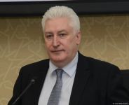 Rusiyanın hərbi eksperti İqor Korotçenko ilə görüş keçirilib (FOTO)