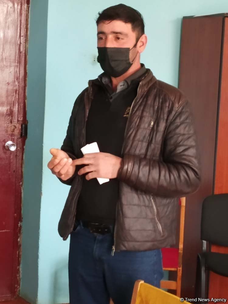 Millət vəkili Sevil Mikayılova seçiciləri ilə görüşüb, şəhid ailələrini ziyarət edib (FOTO)