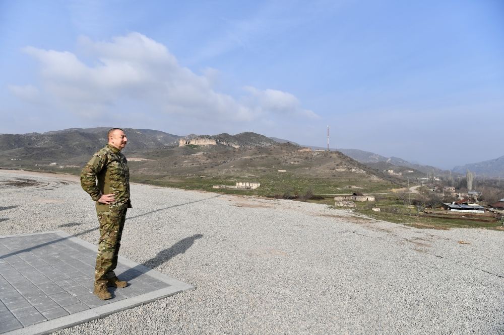 Azərbaycan Prezidenti: Vandallar, barbarlar işğal dövründə bütün binaları söküblər