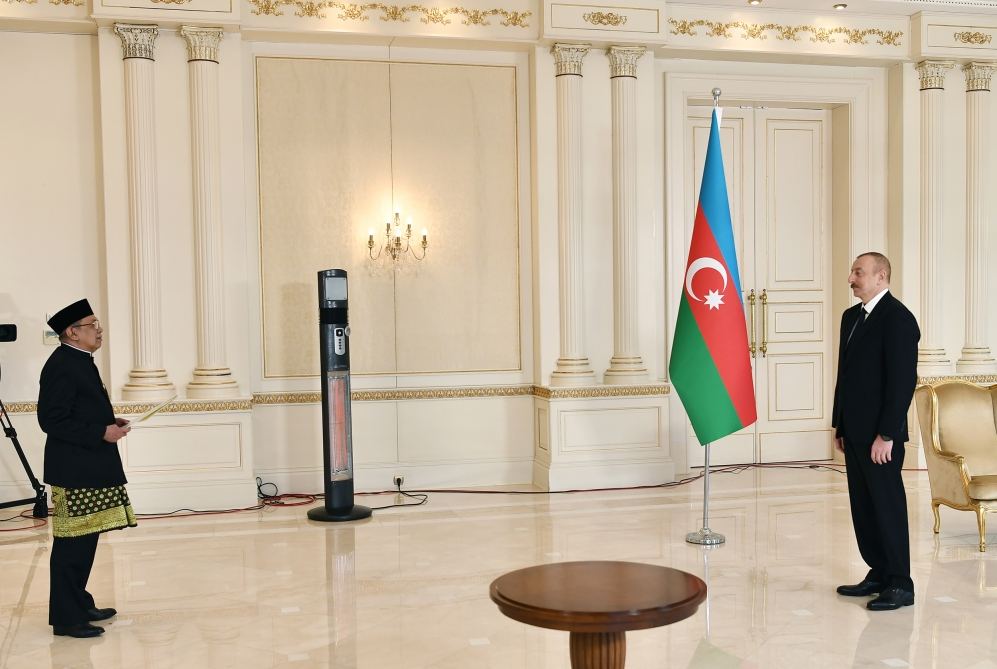 Prezident İlham Əliyev İndoneziyanın yeni təyin olunmuş səfirinin etimadnaməsini qəbul edib (FOTO/VİDEO) (YENİLƏNİB)