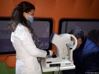 Deputat Sevil Mikayılovanın təşəbbüsü ilə Xaçmazda səyyar göz müayinəsi keçirilib (FOTO)
