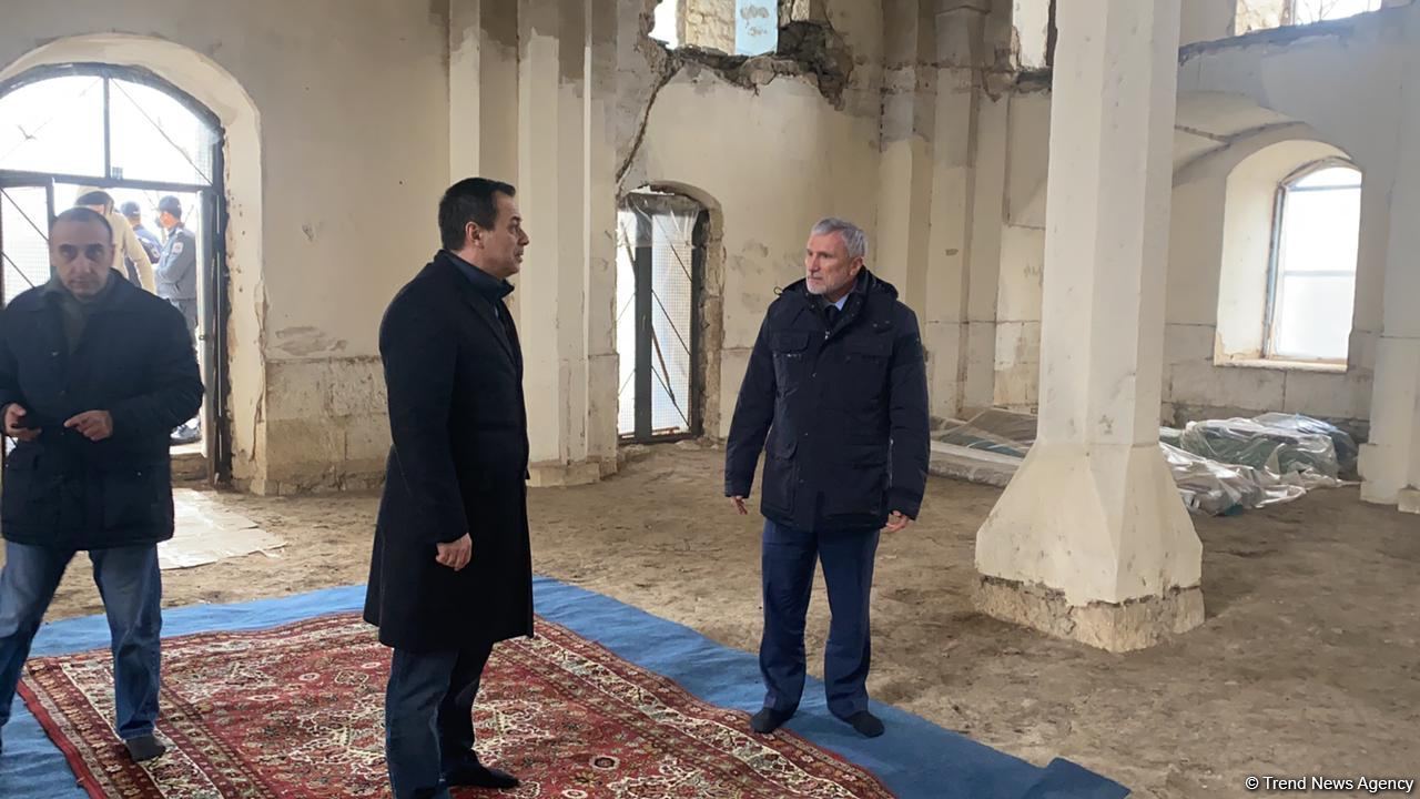 Rusiyalı deputat Bərdədən sonra Ağdama gedib (FOTO)
