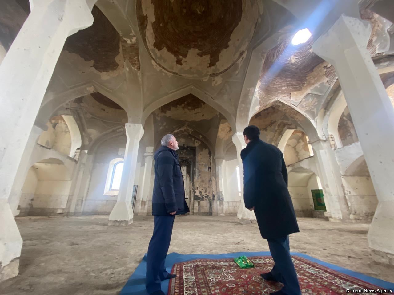 Rusiyalı deputat Bərdədən sonra Ağdama gedib (FOTO)