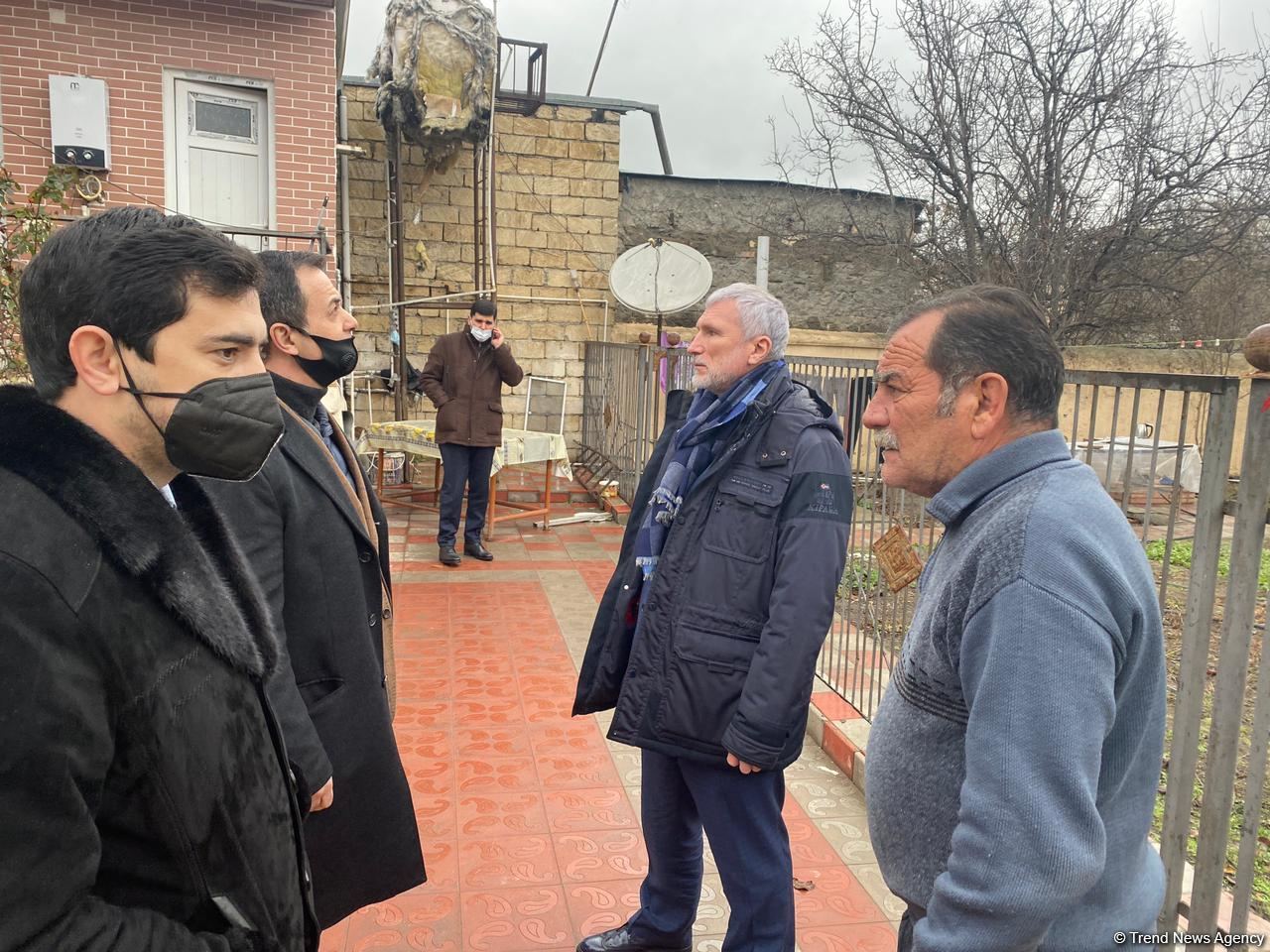 Rusiyalı deputat Bərdədə erməni vəhşiliyi ilə tanış olub - Trend TV-nin REPORTAJI