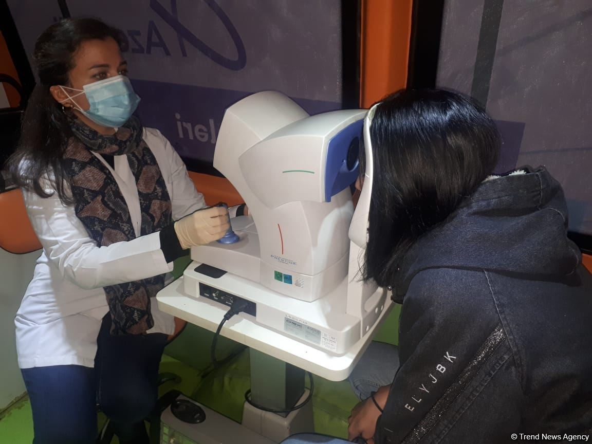 Deputat Sevil Mikayılovanın təşəbbüsü ilə Xaçmazda səyyar göz müayinəsi keçirilib (FOTO)