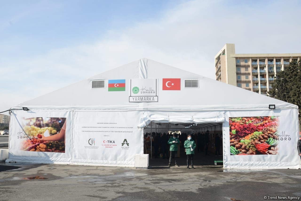Bakıda yarmarkalar keçirilir: Bəs qiymətlər necədir? (FOTO/VİDEO)