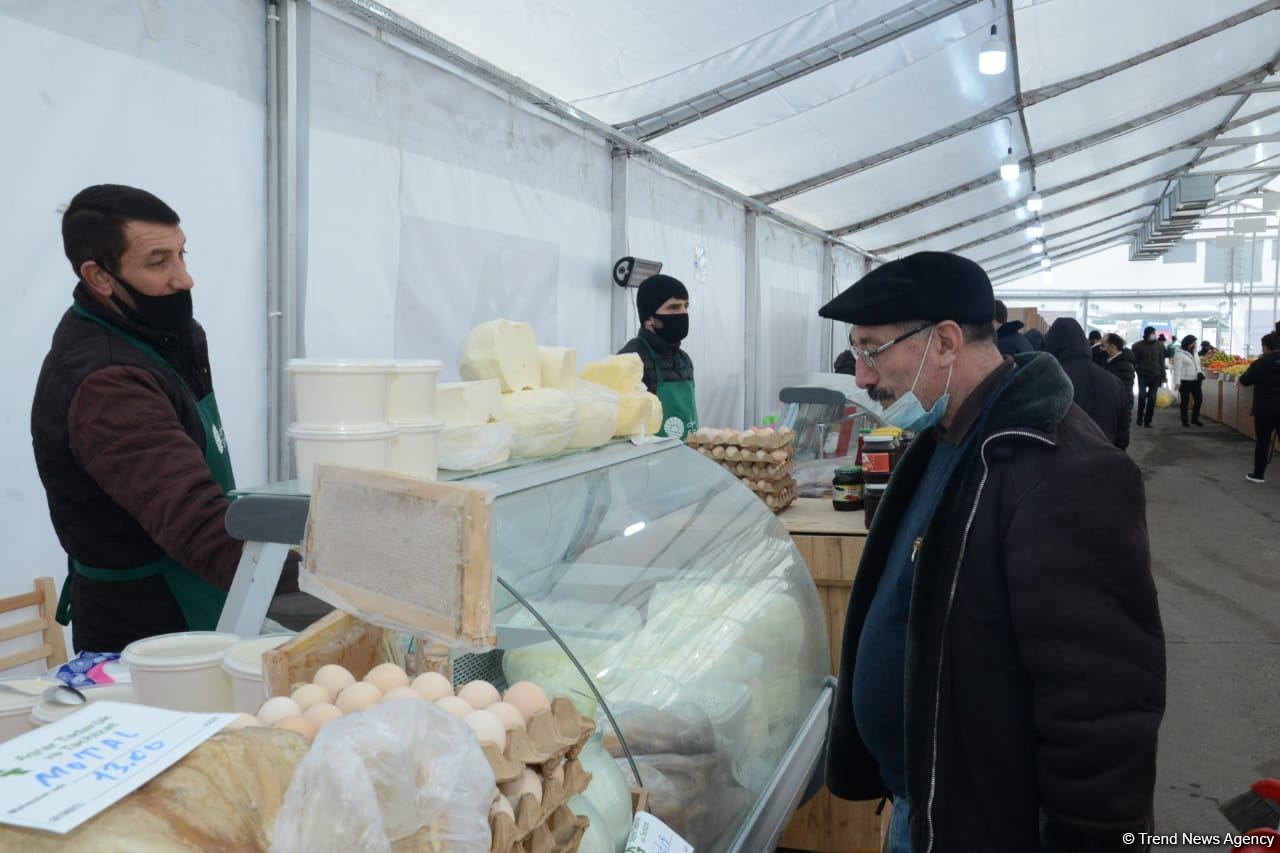 Bakıda yarmarkalar keçirilir: Bəs qiymətlər necədir? (FOTO/VİDEO)