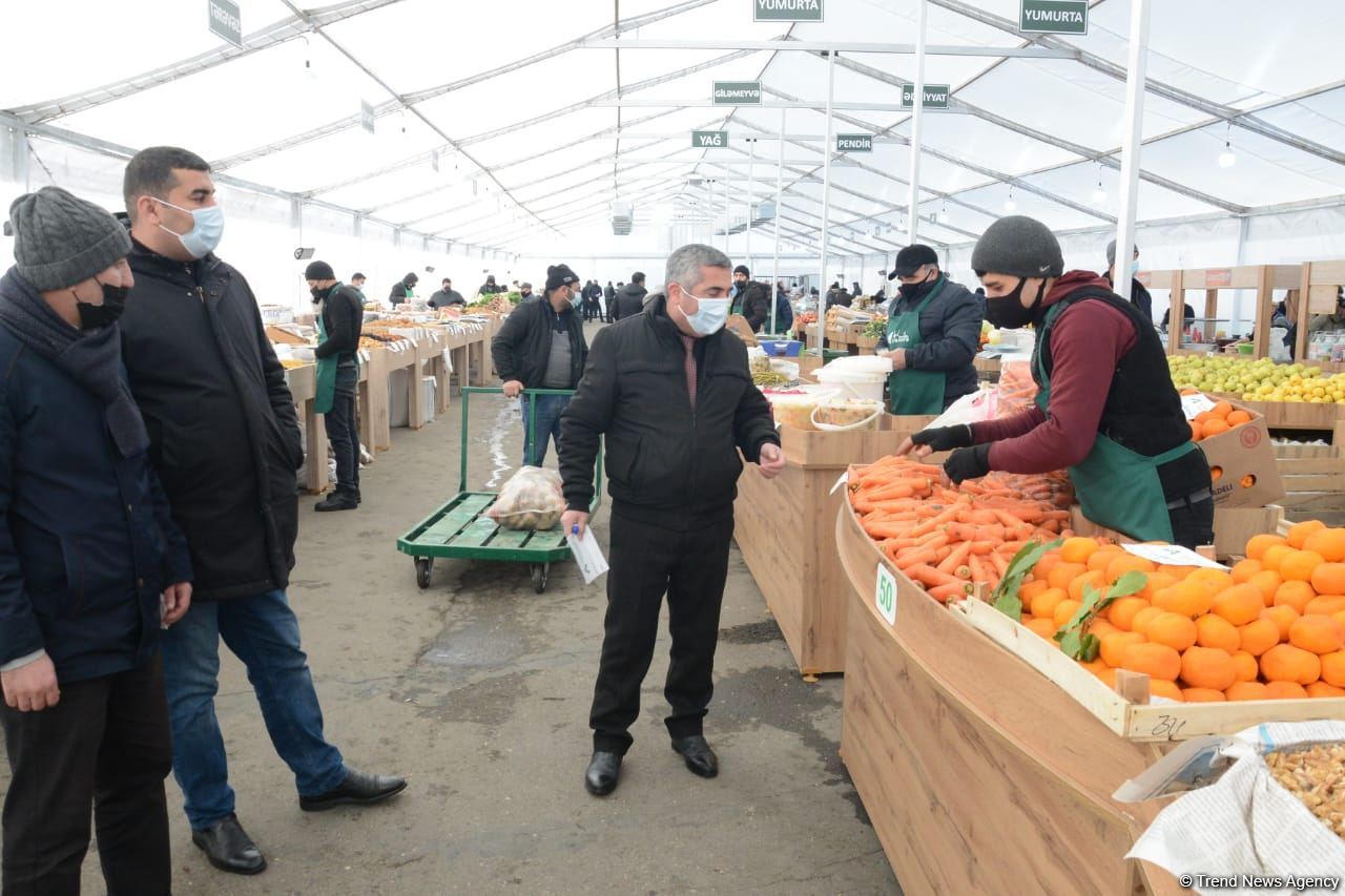Bakıda yarmarkalar keçirilir: Bəs qiymətlər necədir? (FOTO/VİDEO)