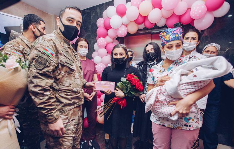 Daha 2 şəhid övladının adına 5000 AZN-lik hesab açılacaq (FOTO)