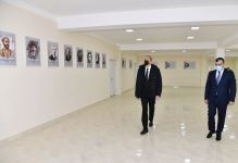 Prezident İlham Əliyev Ramanada şəhid ailələri və müharibə əlillərinə mənzillərin təqdim olunması mərasimində iştirak edib (FOTO) (YENİLƏNİB)